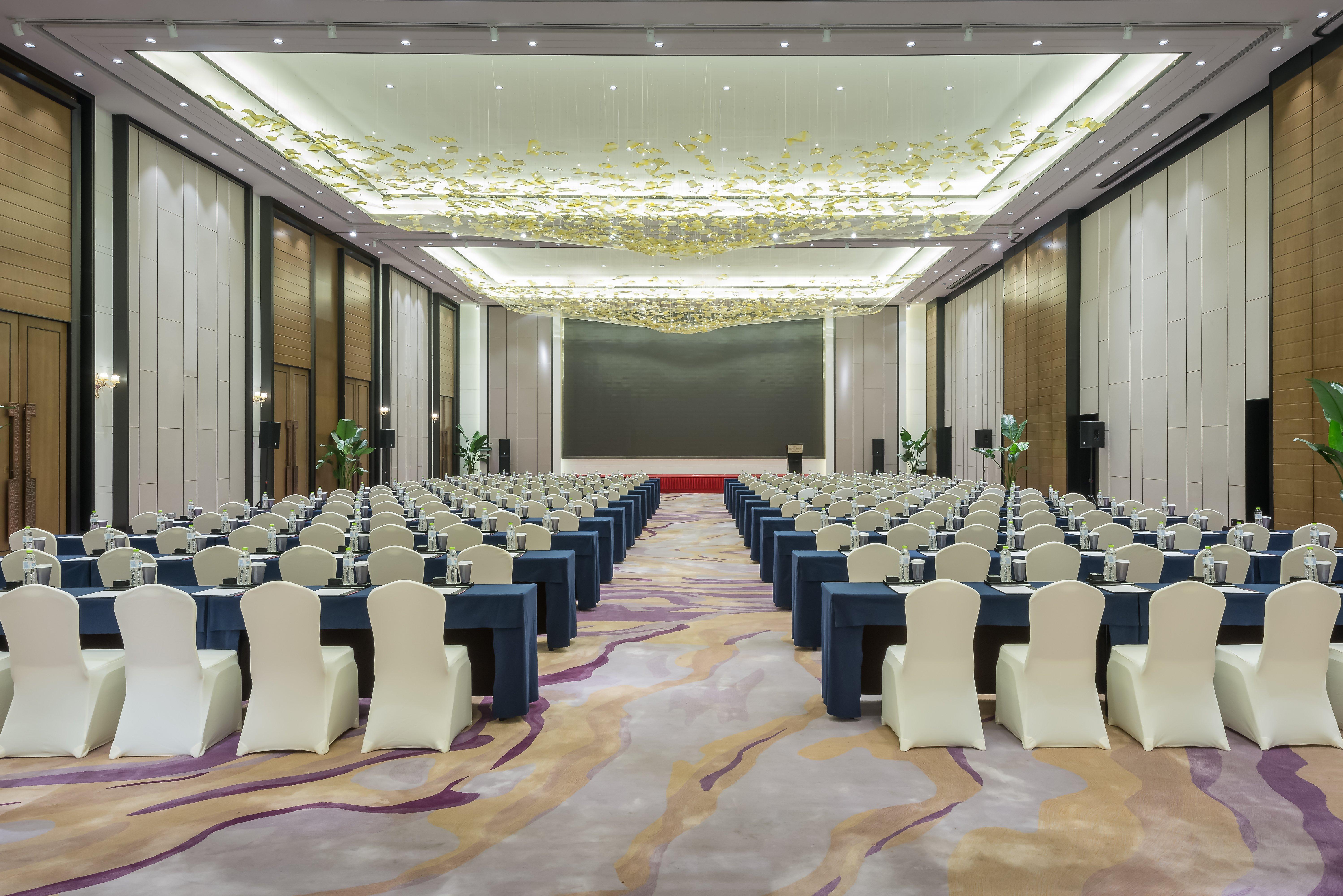Crowne Plaza Yibin By Ihg Hotel Buitenkant foto